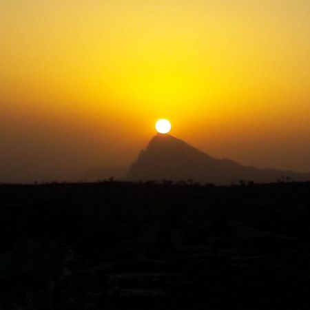 Hotel Jabal Shams Moon Al Ḩamrāʼ Esterno foto